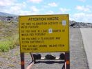 Hinweise und Warnungen, ehe es zum aktuellen Lavafluss geht